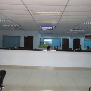 Office-2-Front-Counter-min-300 x 300xc  